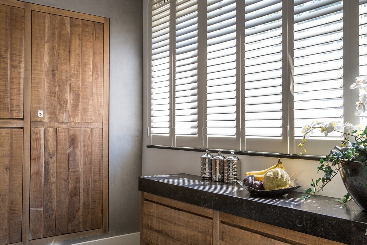 Houten shutters zijn een verrijking voor uw interieur